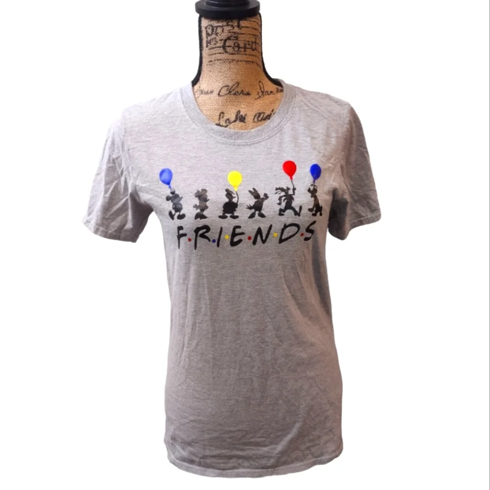 Disney F.R.I.E.N.D.S T-Shirt Woman's Small - Picture 1 of 4